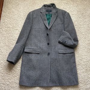 In time for winter! EUC, Men’s Banana Republic Wool Coat w Italian Fabric - XL